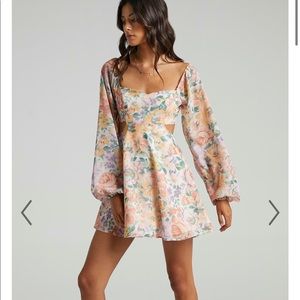 Showpo. Ebonee dress in floral.